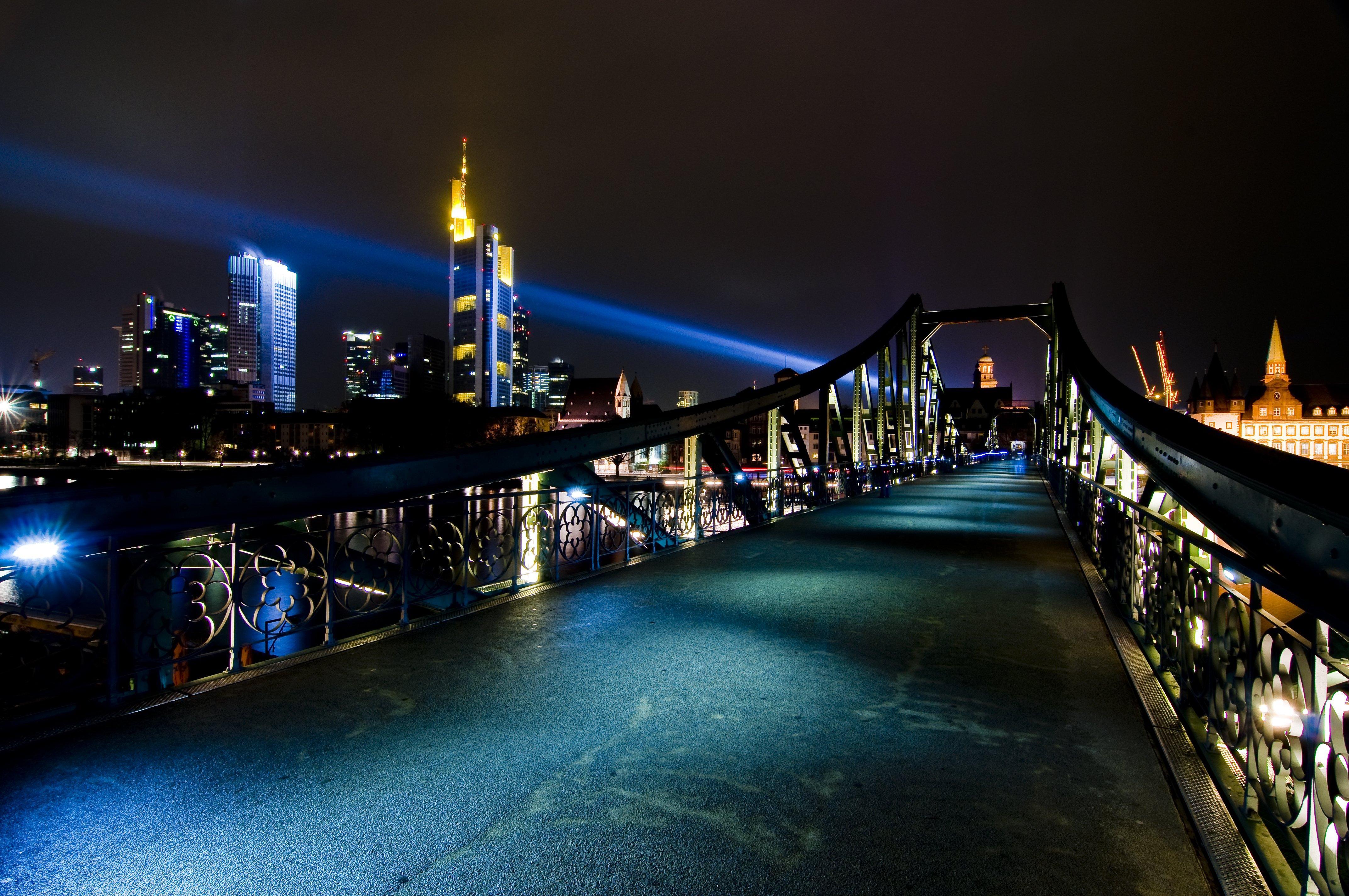 Holiday Inn Express Frankfurt Airport An Ihg Hotel holiday-inn-express-frankfurt-airport-frankfurt-main.at-hotels.com